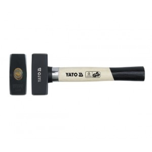 YT-4553 Hammer with wooden shaft 2kg YATO