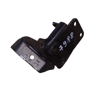 Mootori kinnituse kronstein parem VAZ 2121&ndash;2131 (2121-1001012)